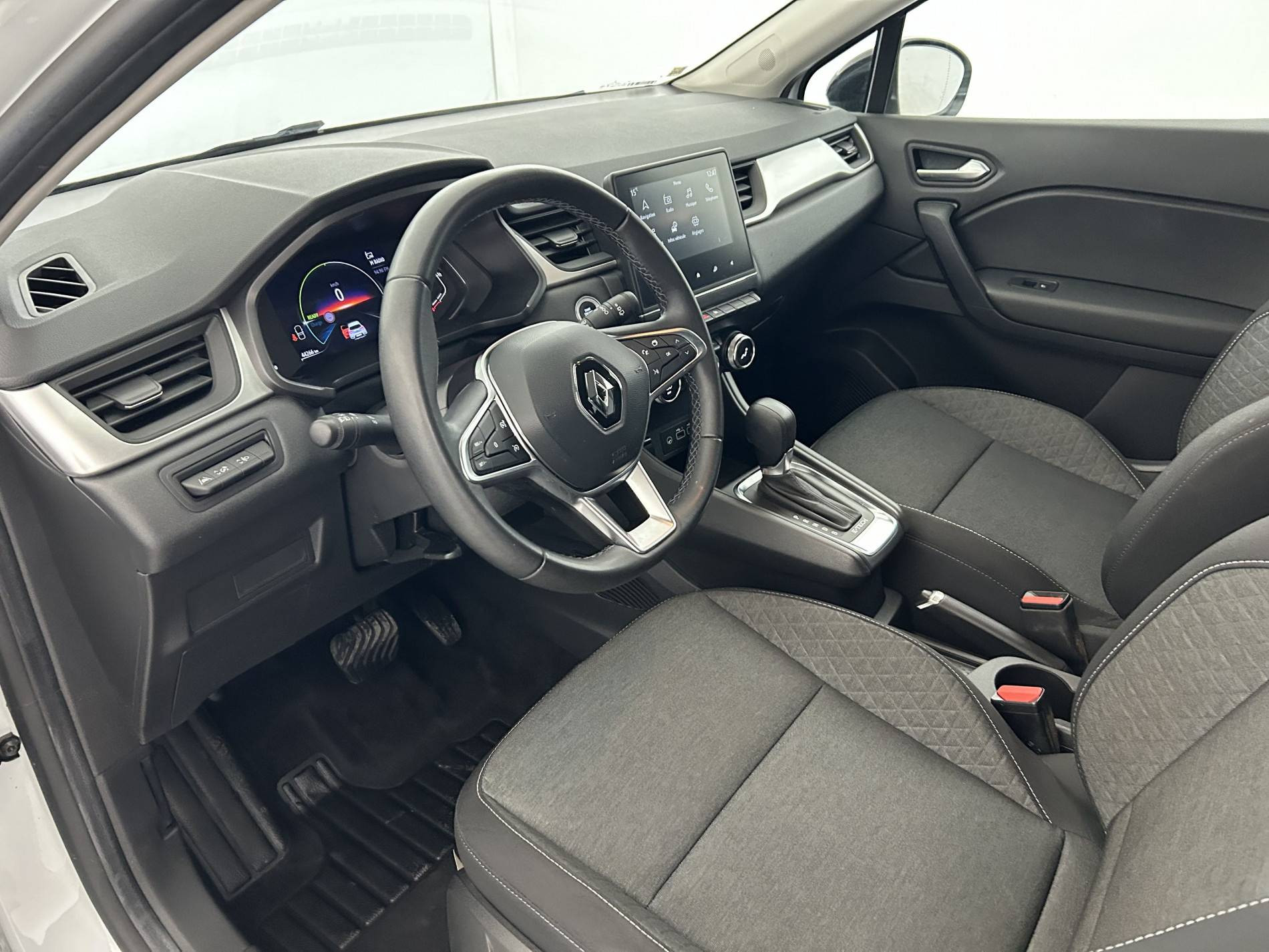 Vente en ligne Renault Captur  E-Tech full hybrid 145 au prix de 20 490 €