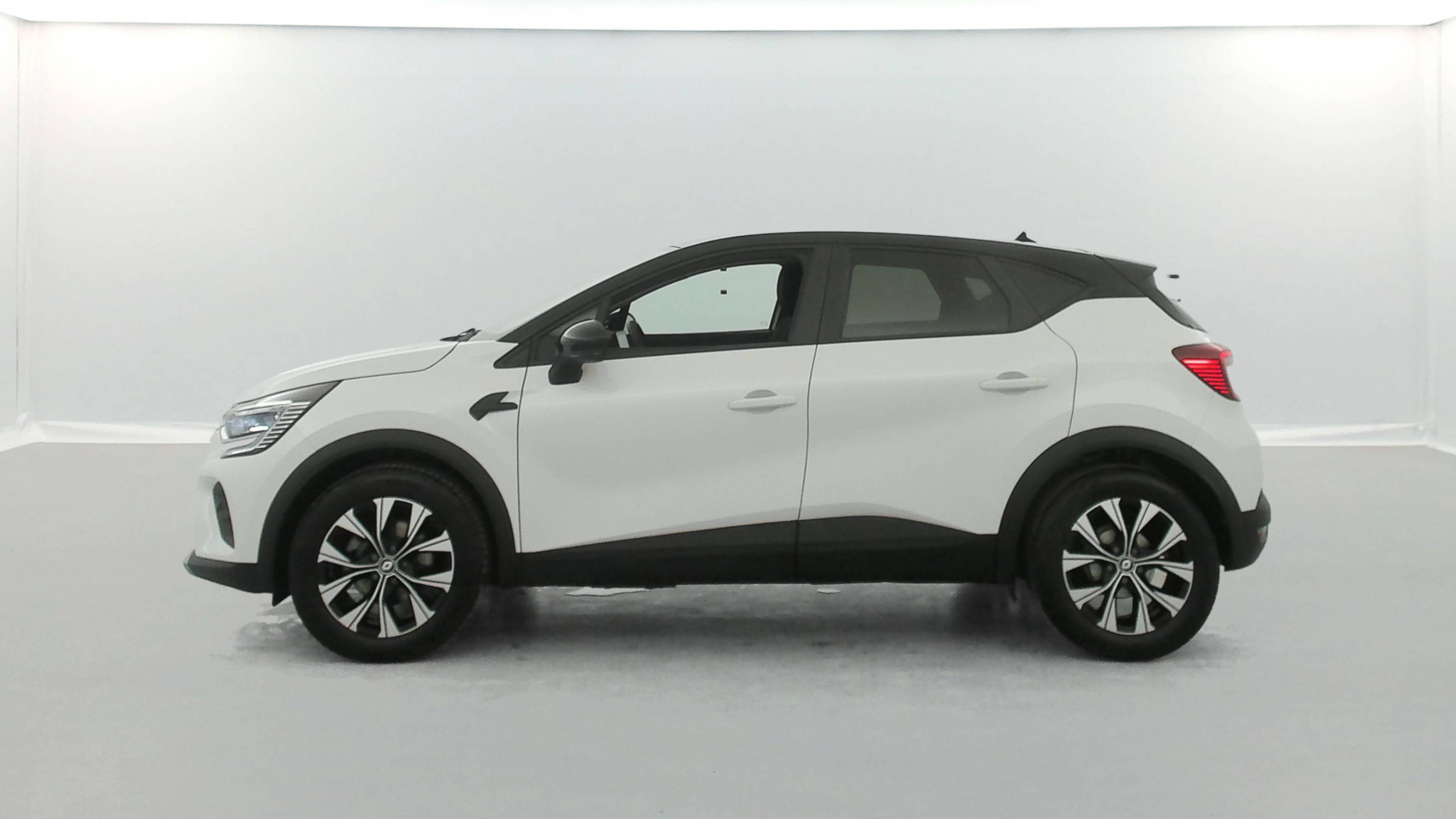 Vente en ligne Renault Captur  E-Tech full hybrid 145 au prix de 20 490 €