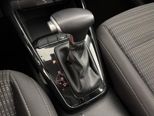 Vente en ligne Kia Stonic  1.0 T-GDi 120 ch MHEV DCT7 au prix de 17 490 €