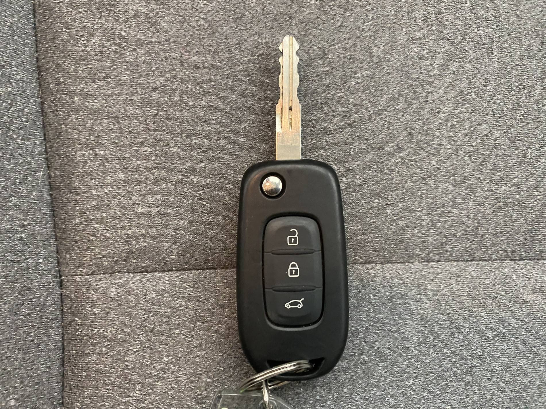 Vente en ligne Renault Clio 5 Clio TCe 90 au prix de 16 990 €