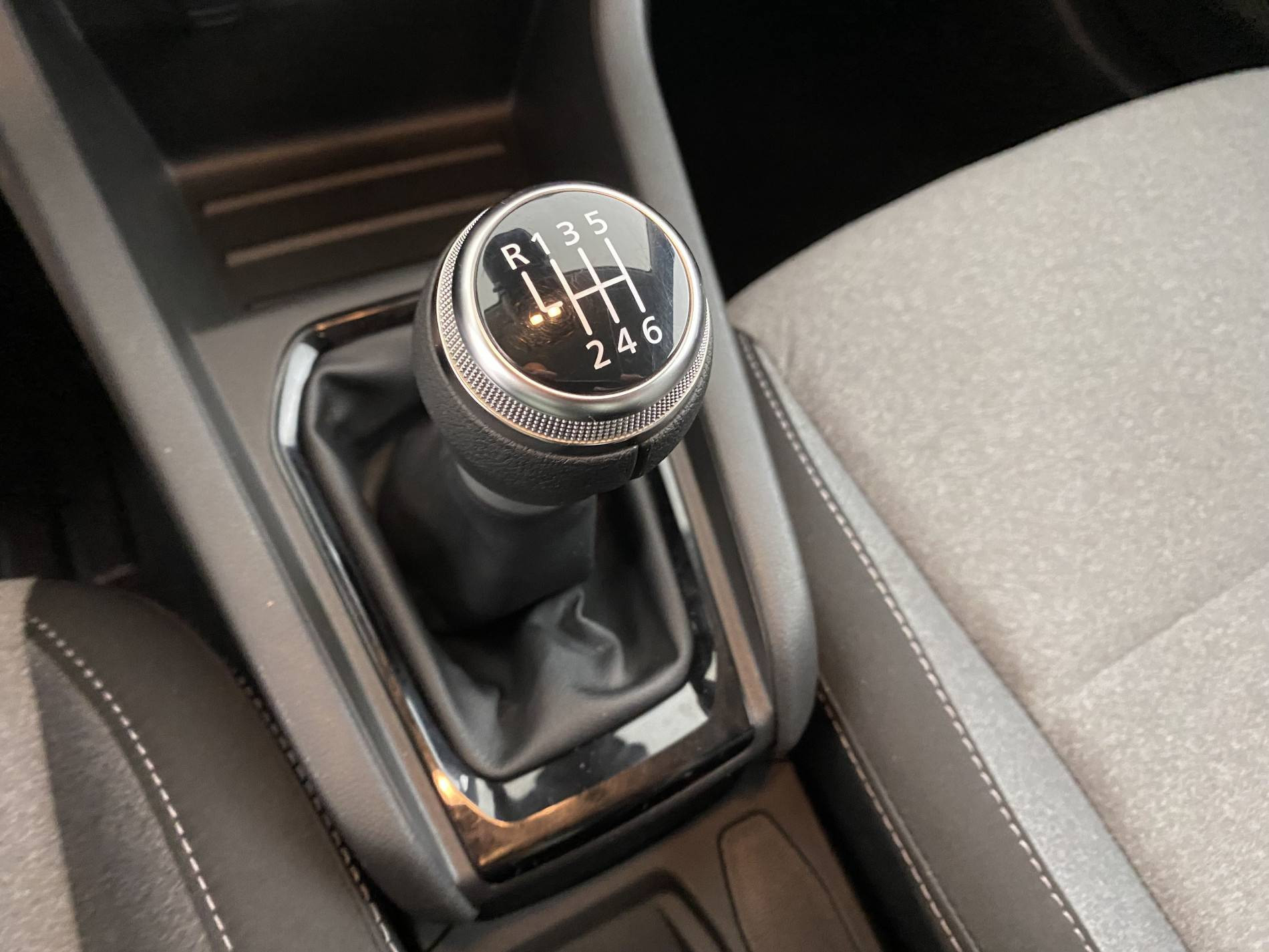 Vente en ligne Renault Clio 5 Clio TCe 90 au prix de 16 990 €