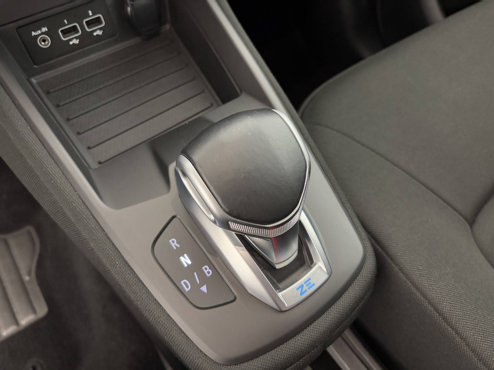 Vente en ligne Renault Zoé Zoe R110 - 22B ACHAT INTEGRAL au prix de 15 490 €