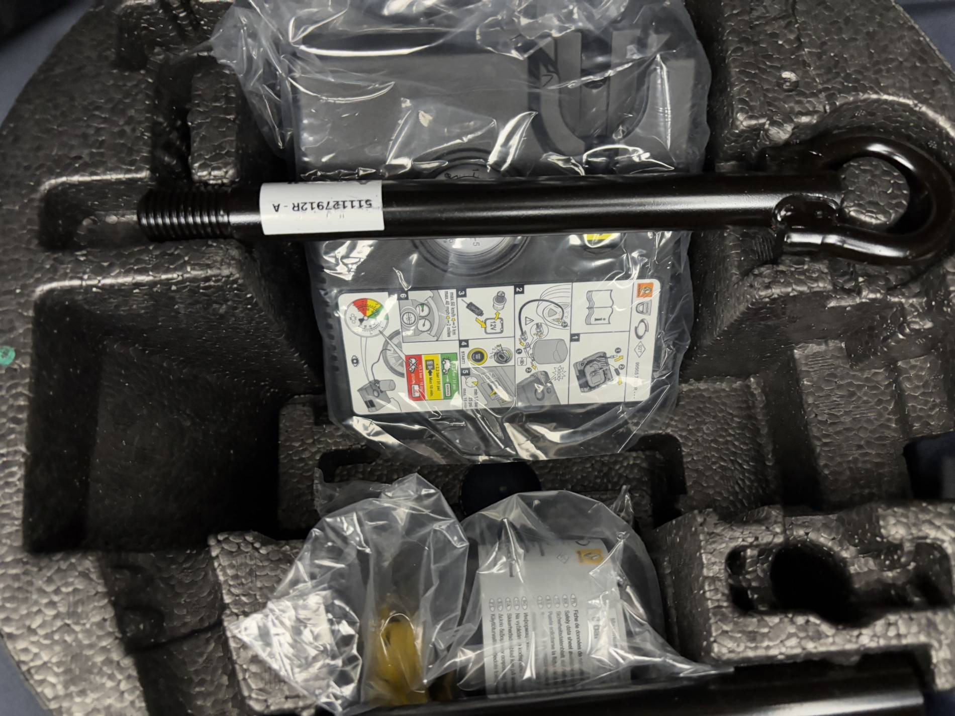 Vente en ligne Renault Zoé Zoe R110 - 22B ACHAT INTEGRAL au prix de 15 490 €