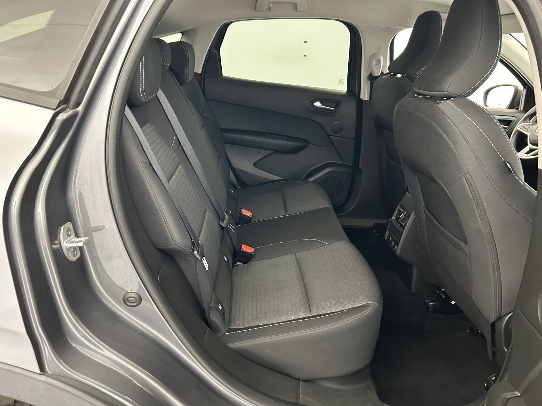 Vente en ligne Renault Arkana  mild hybrid 140 EDC FAP - 22 au prix de 21 990 €