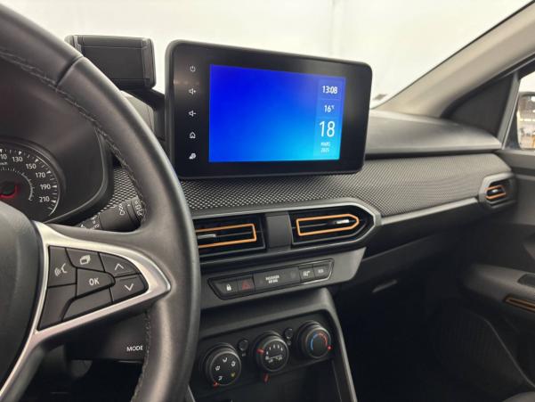 Vente en ligne Dacia Sandero  ECO-G 100 - 22 au prix de 15 900 €