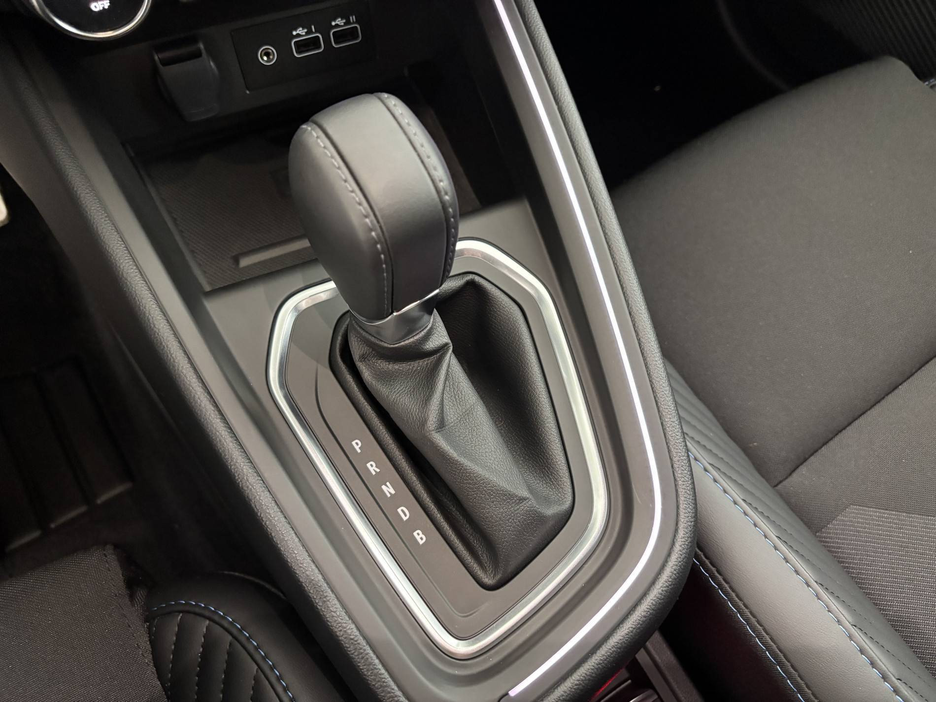 Vente en ligne Renault Clio 5 Clio E-Tech full hybrid 145 ch GSR2 au prix de 23 690 €