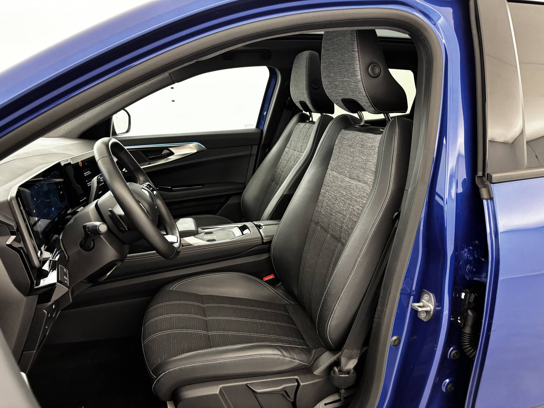 Vente en ligne Renault Austral  E-Tech hybrid 200 au prix de 28 990 €