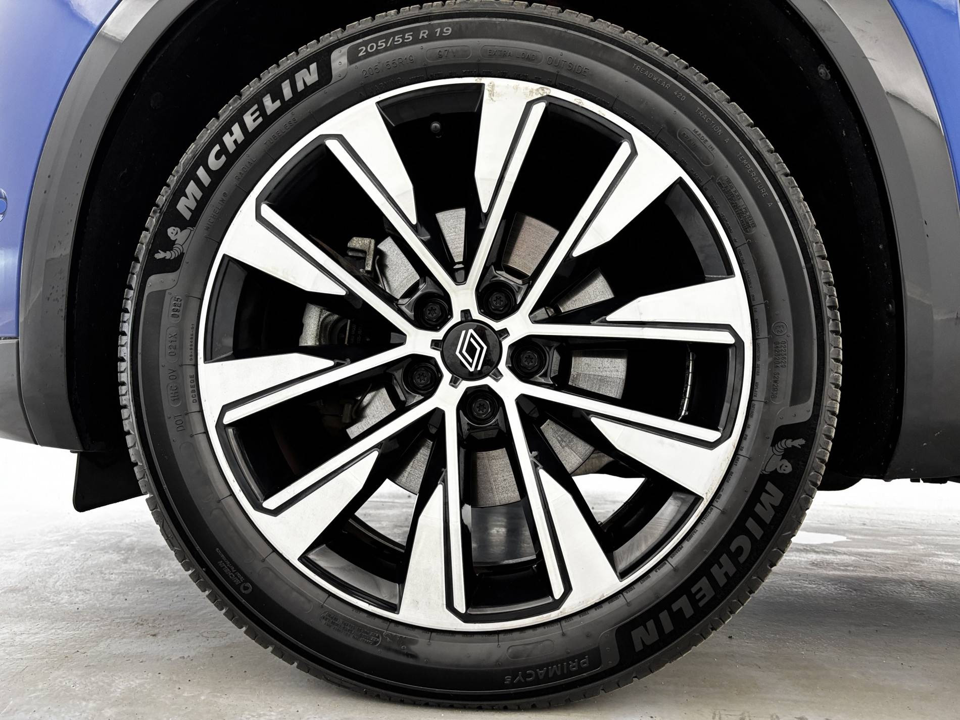 Vente en ligne Renault Austral  E-Tech hybrid 200 au prix de 28 990 €