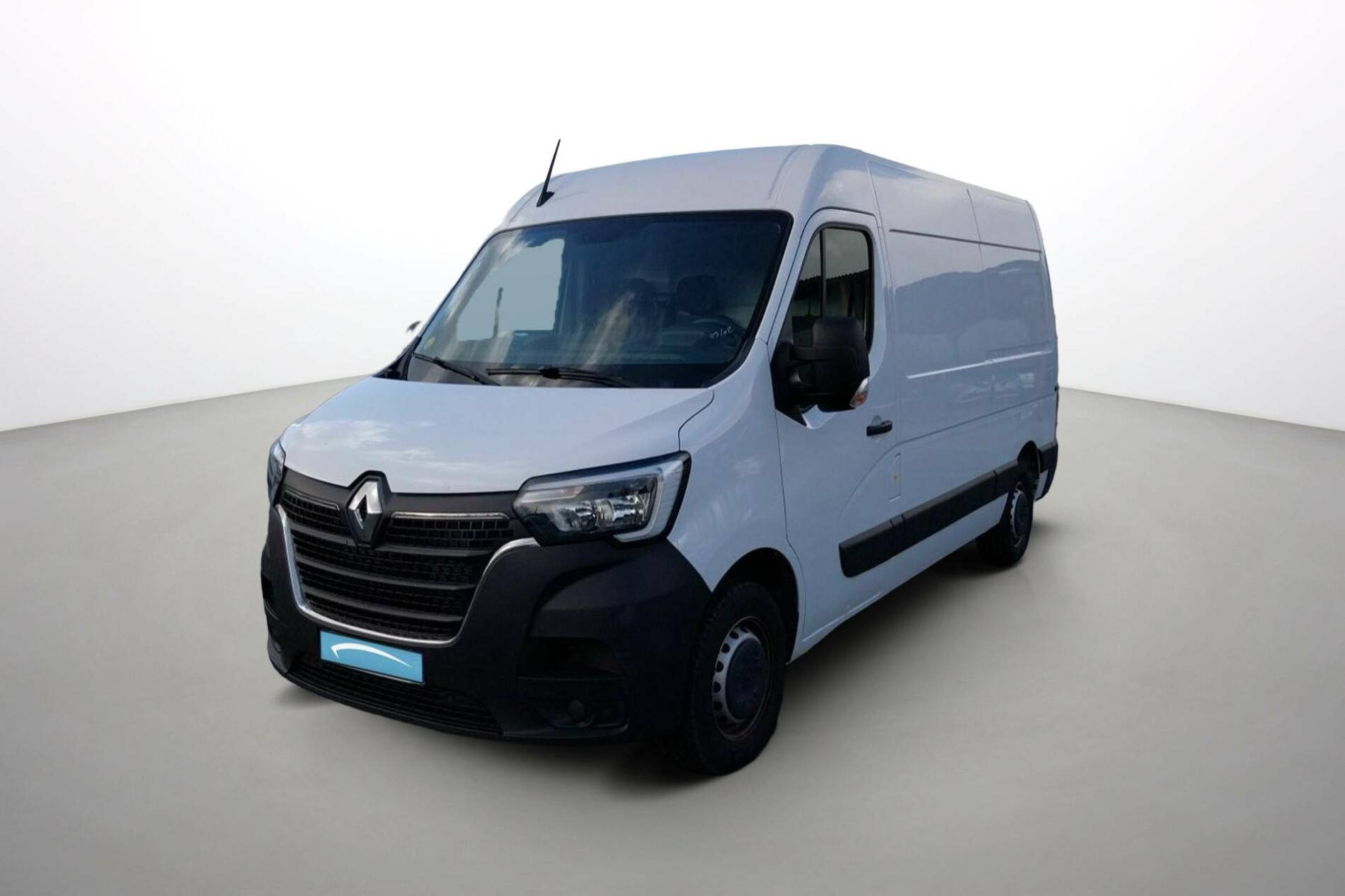 Renault Master Fourgon MASTER FGN TRAC F3500 L2H2 BLUE DCI 135 occasion de 2024 en vente à Lorient