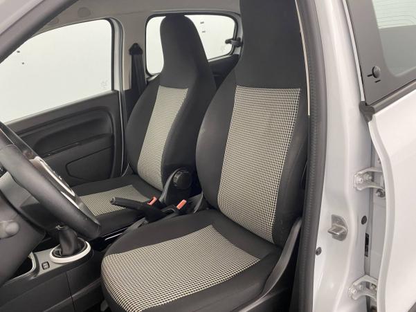 Vente en ligne Renault Twingo 3  SCe 65 - 21 au prix de 9 990 €