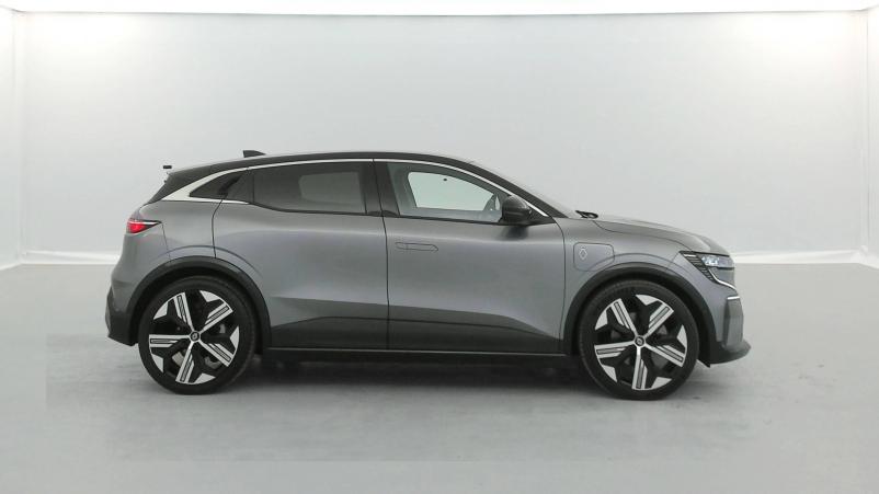 Vente en ligne Renault Megane E-Tech  EV60 220 ch super charge au prix de 26 900 €