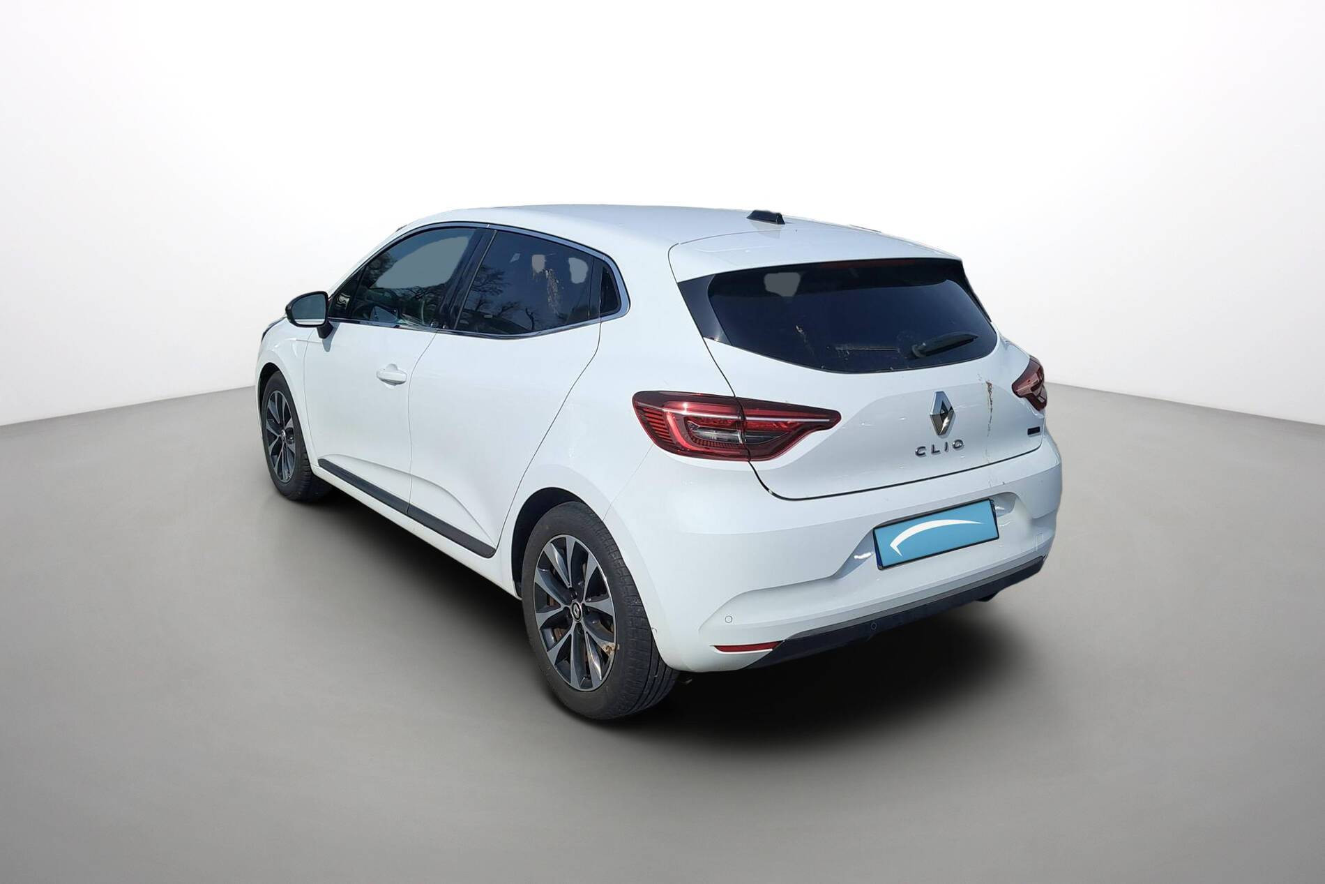 Vente en ligne Renault Clio 5 Clio E-Tech full hybrid 145 au prix de 17 990 €