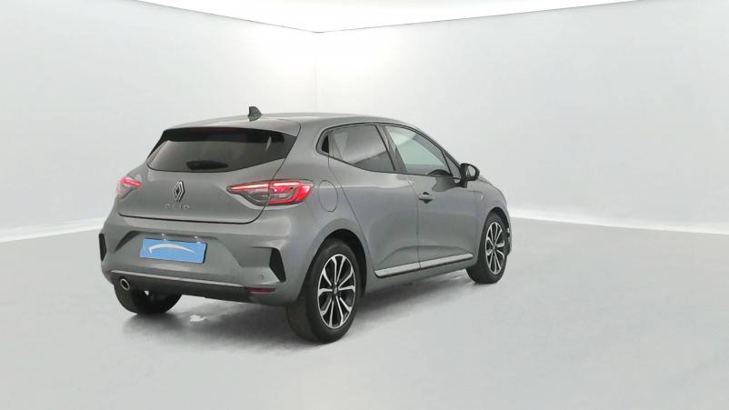 Vente en ligne Renault Clio 5 Clio TCe 90 au prix de 17 690 €