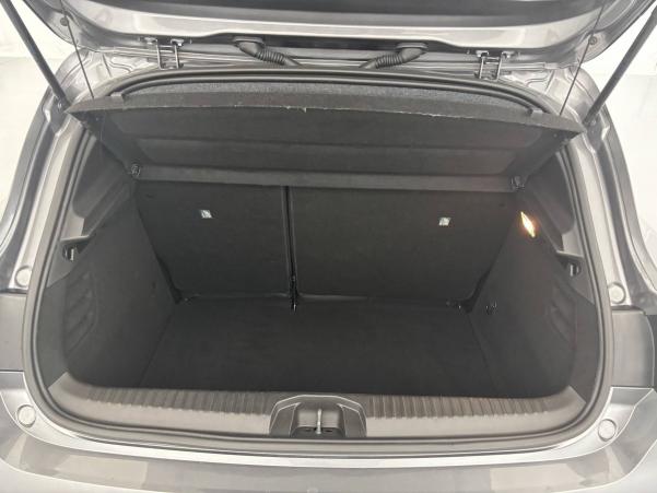 Vente en ligne Renault Clio 5 Clio TCe 90 au prix de 17 690 €
