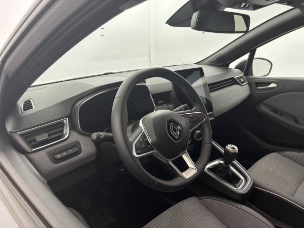 Vente en ligne Renault Clio 5 Clio TCe 90 au prix de 17 690 €