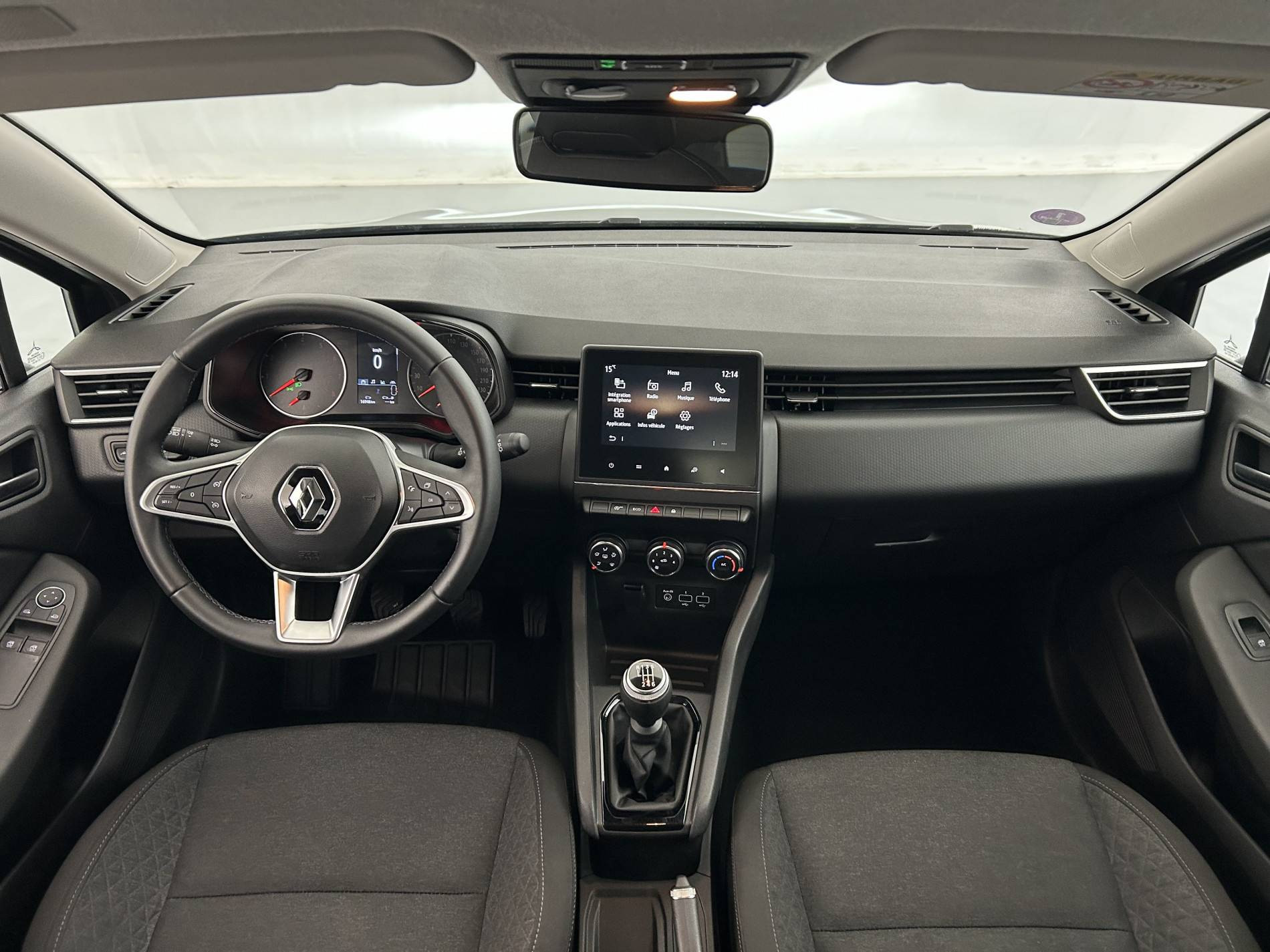 Vente en ligne Renault Clio 5 Clio TCe 90 au prix de 15 990 €