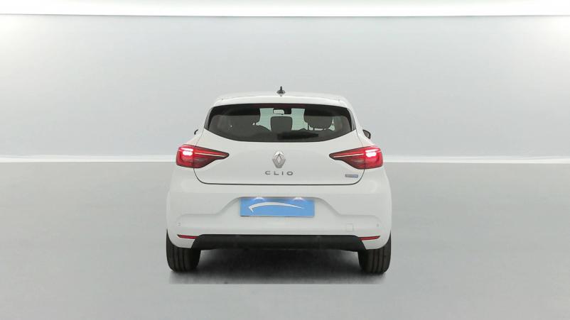 Vente en ligne Renault Clio 5 Clio E-Tech 140 au prix de 14 490 €