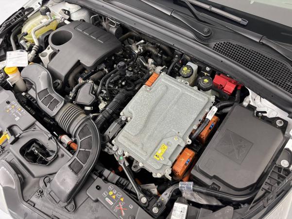 Vente en ligne Renault Clio 5 Clio E-Tech 140 au prix de 14 490 €