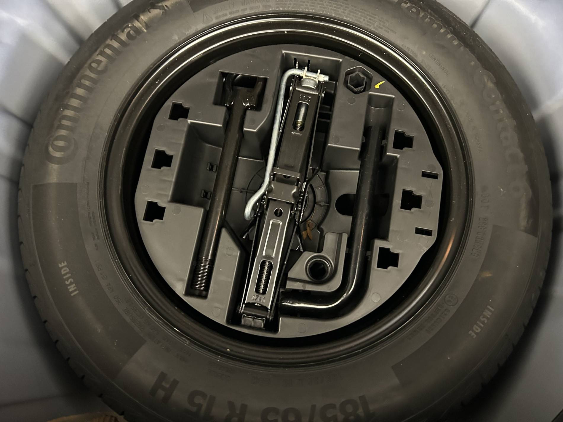 Vente en ligne Renault Clio 5 Clio TCe 140 - 21 au prix de 15 490 €