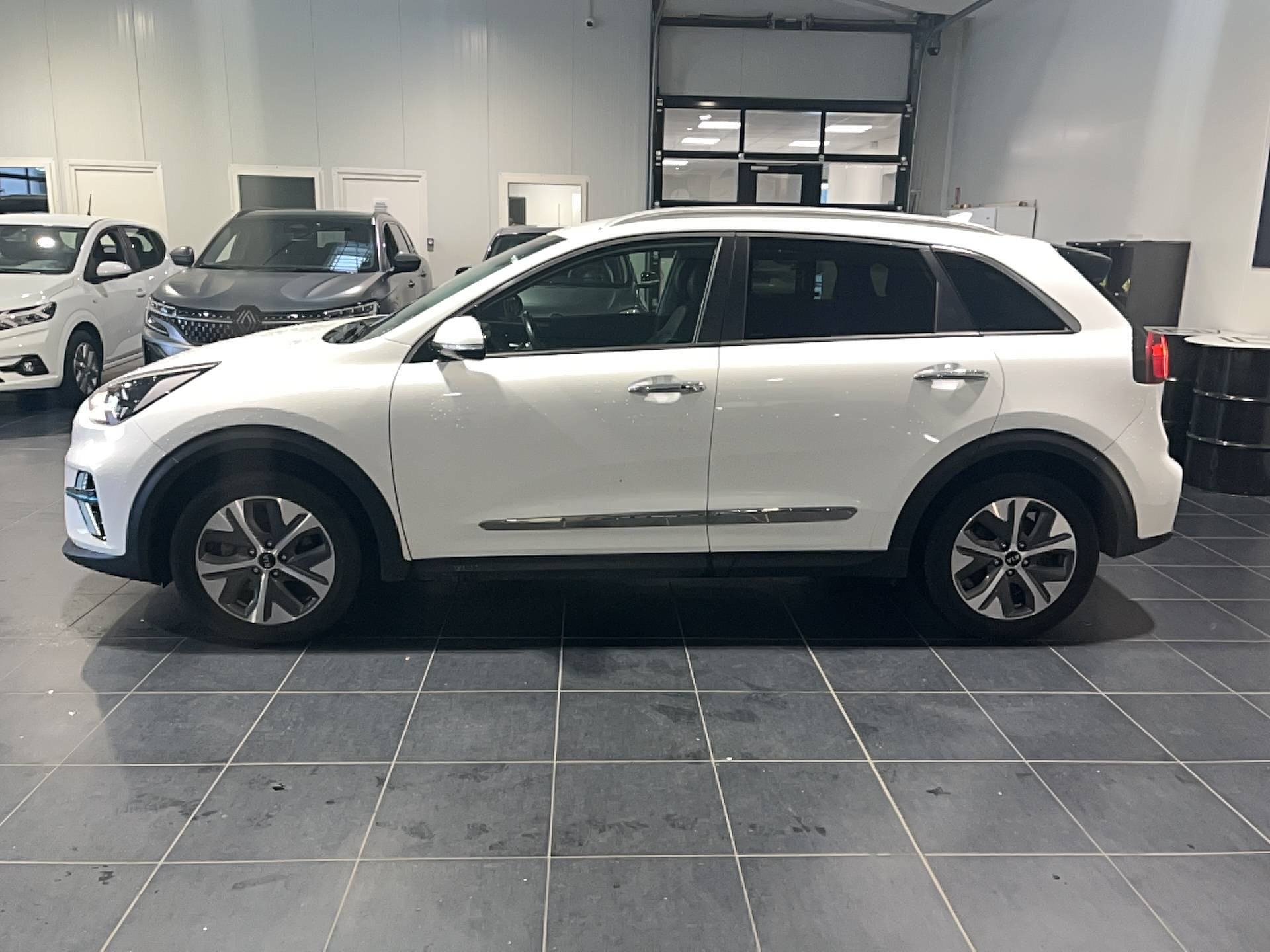 Vente en ligne Kia e-Niro  Electrique 204 ch au prix de 16 490 €