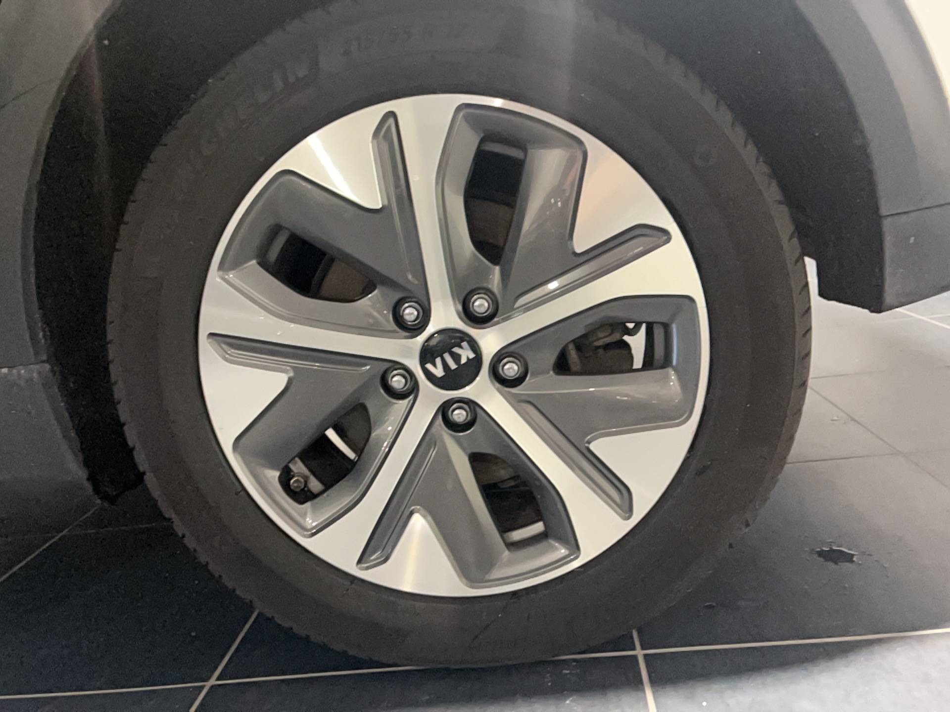 Vente en ligne Kia e-Niro  Electrique 204 ch au prix de 16 490 €