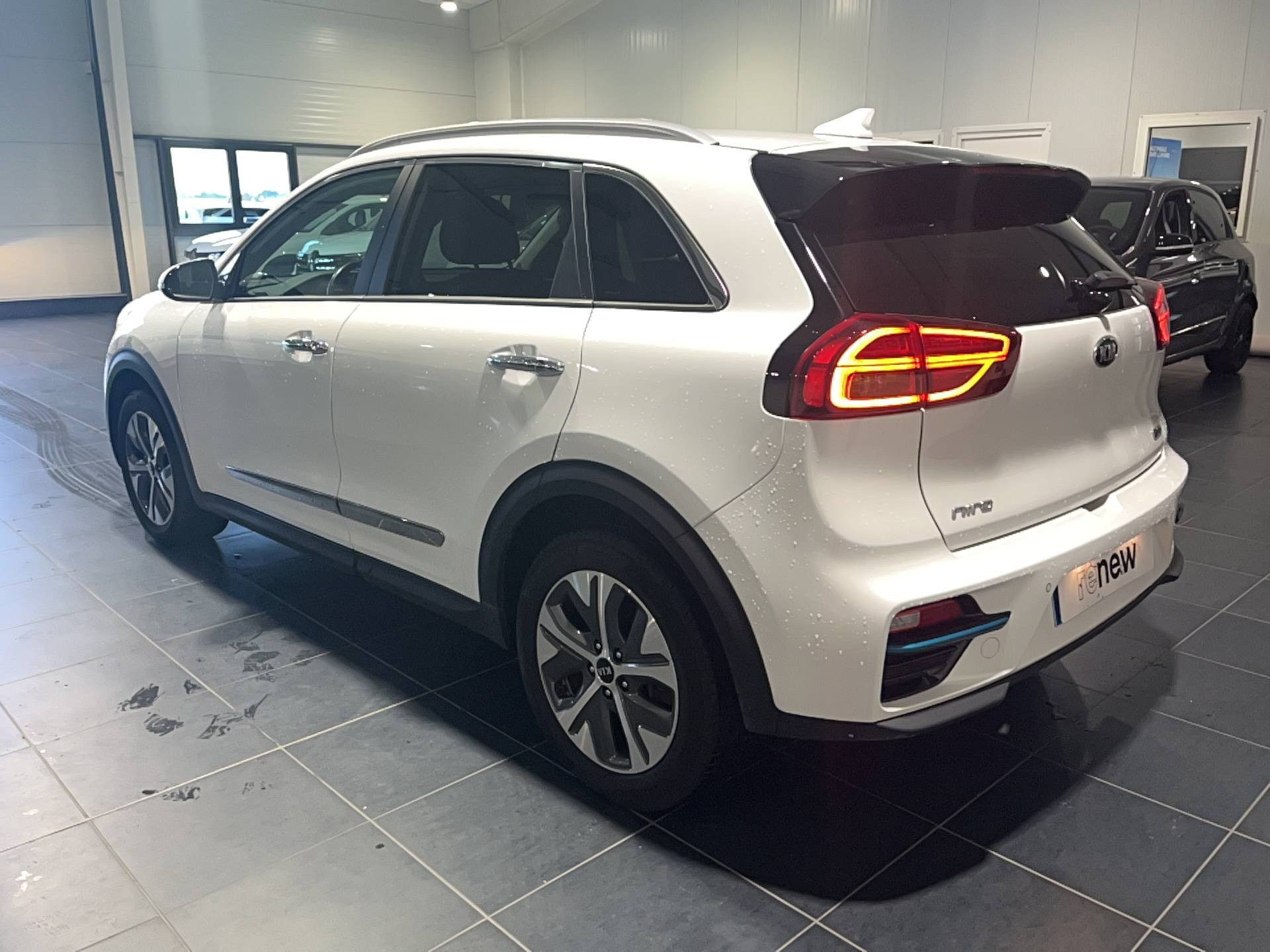 Vente en ligne Kia e-Niro  Electrique 204 ch au prix de 16 490 €