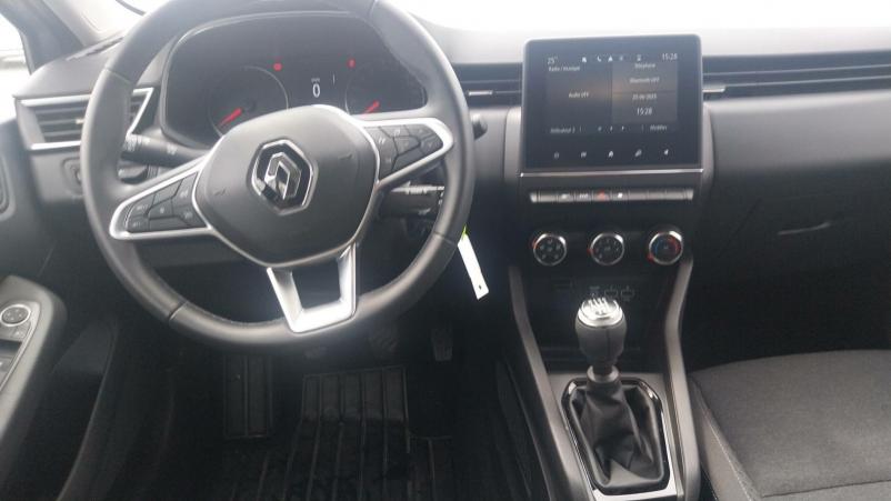 Vente en ligne Renault Clio 5 Clio TCe 90 au prix de 15 990 €