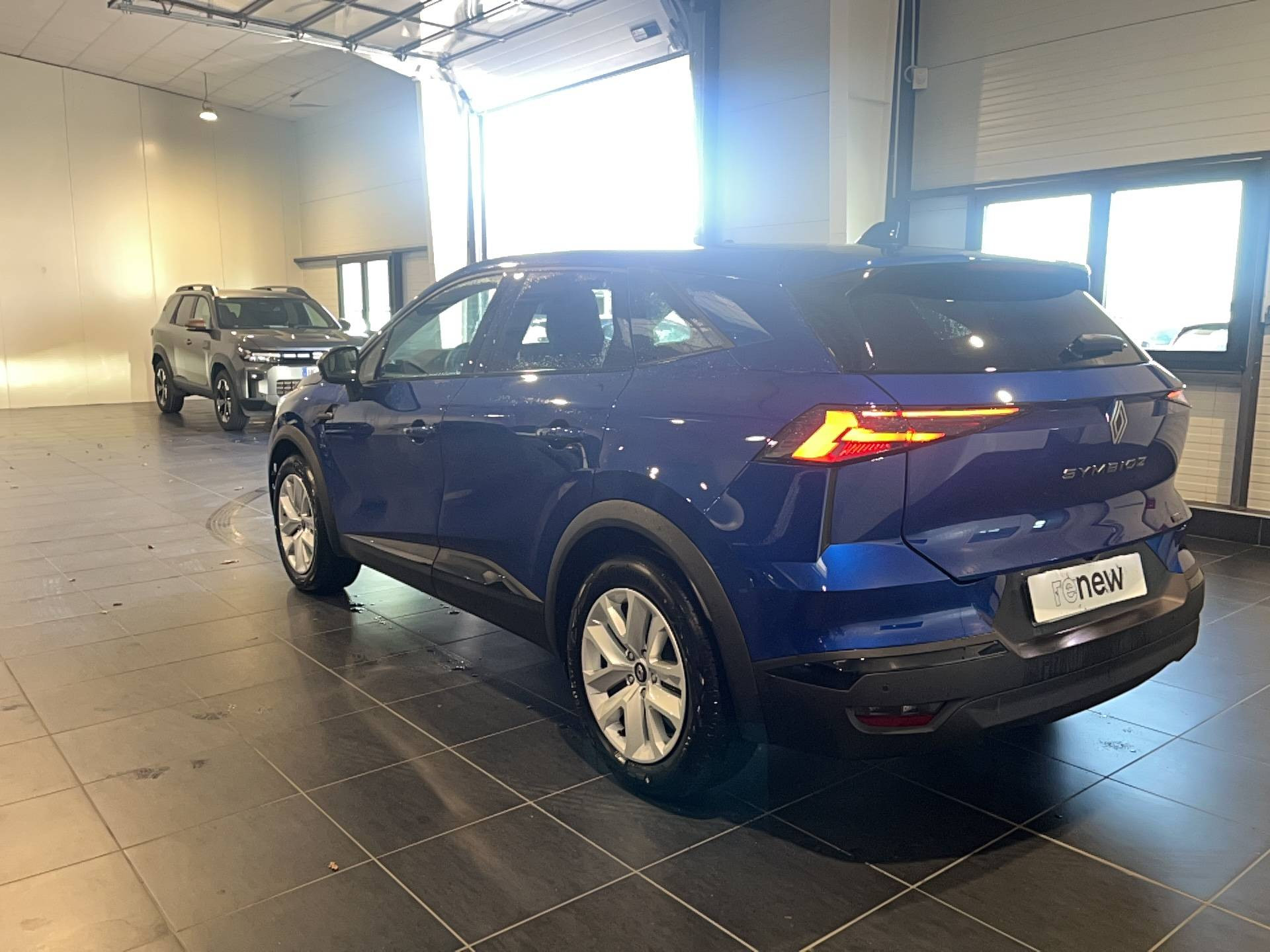 Vente en ligne Renault Symbioz  E-Tech full hybrid 145 au prix de 26 990 €