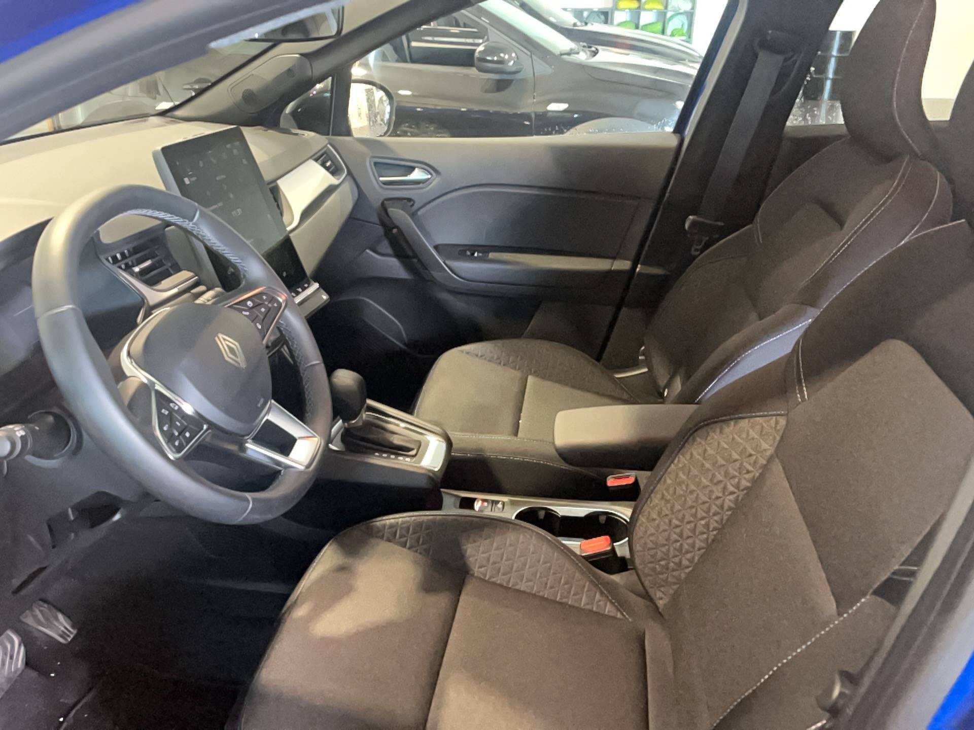 Vente en ligne Renault Symbioz  E-Tech full hybrid 145 au prix de 26 990 €