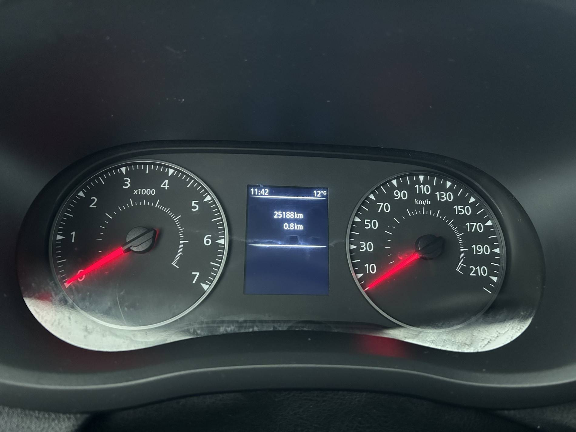 Vente en ligne Renault Master Fourgon MASTER FGN TRAC F3500 L2H2 BLUE DCI 135 au prix de 26 990 €