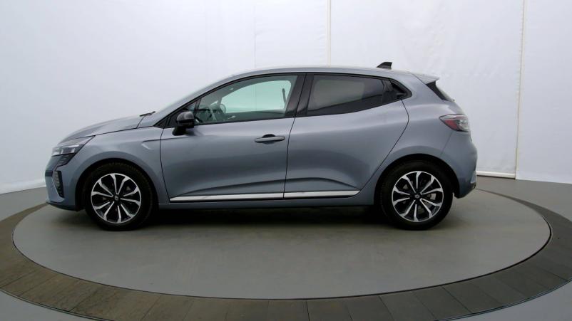 Vente en ligne Renault Clio 5 Clio TCe 90 au prix de 17 690 €