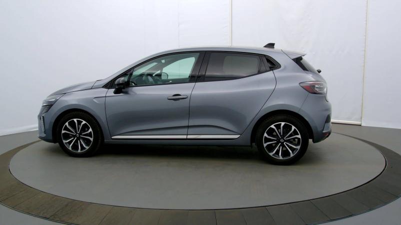 Vente en ligne Renault Clio 5 Clio TCe 90 au prix de 17 690 €