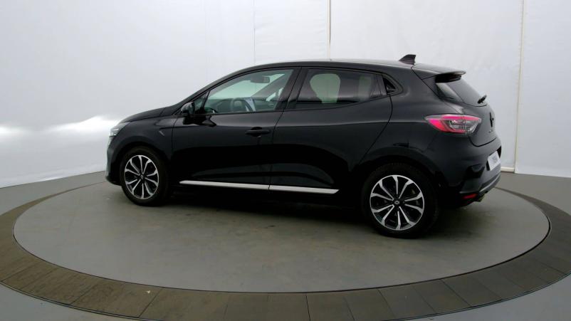 Vente en ligne Renault Clio 5 Clio TCe 90 au prix de 17 490 €