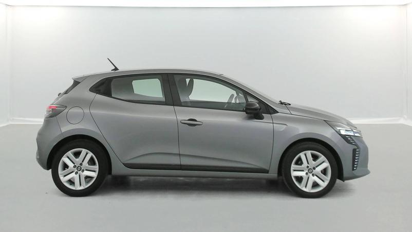 Vente en ligne Renault Clio 5 Clio Blue dCi 100 au prix de 16 890 €