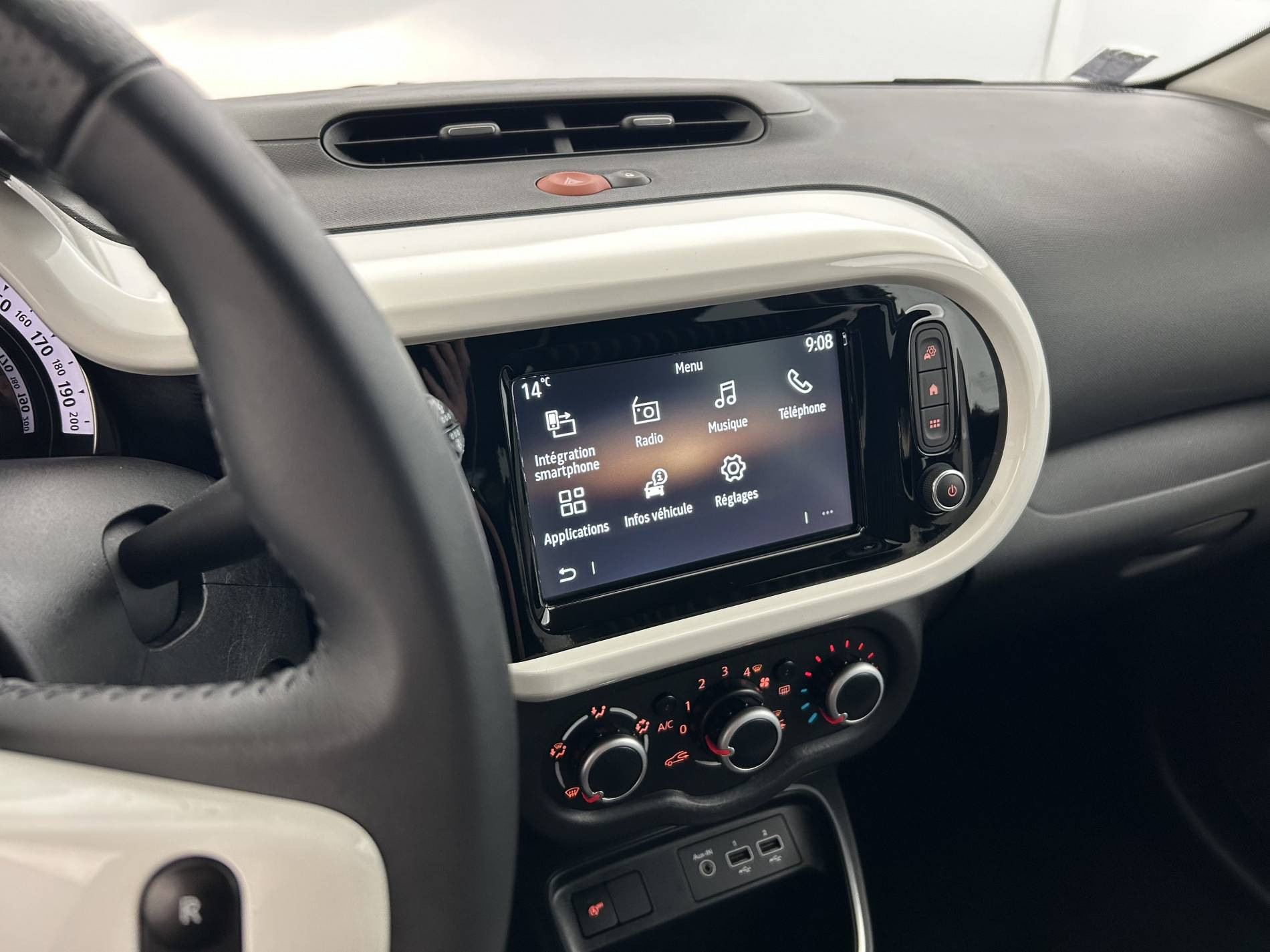 Vente en ligne Renault Twingo 3  SCe 65 au prix de 9 990 €