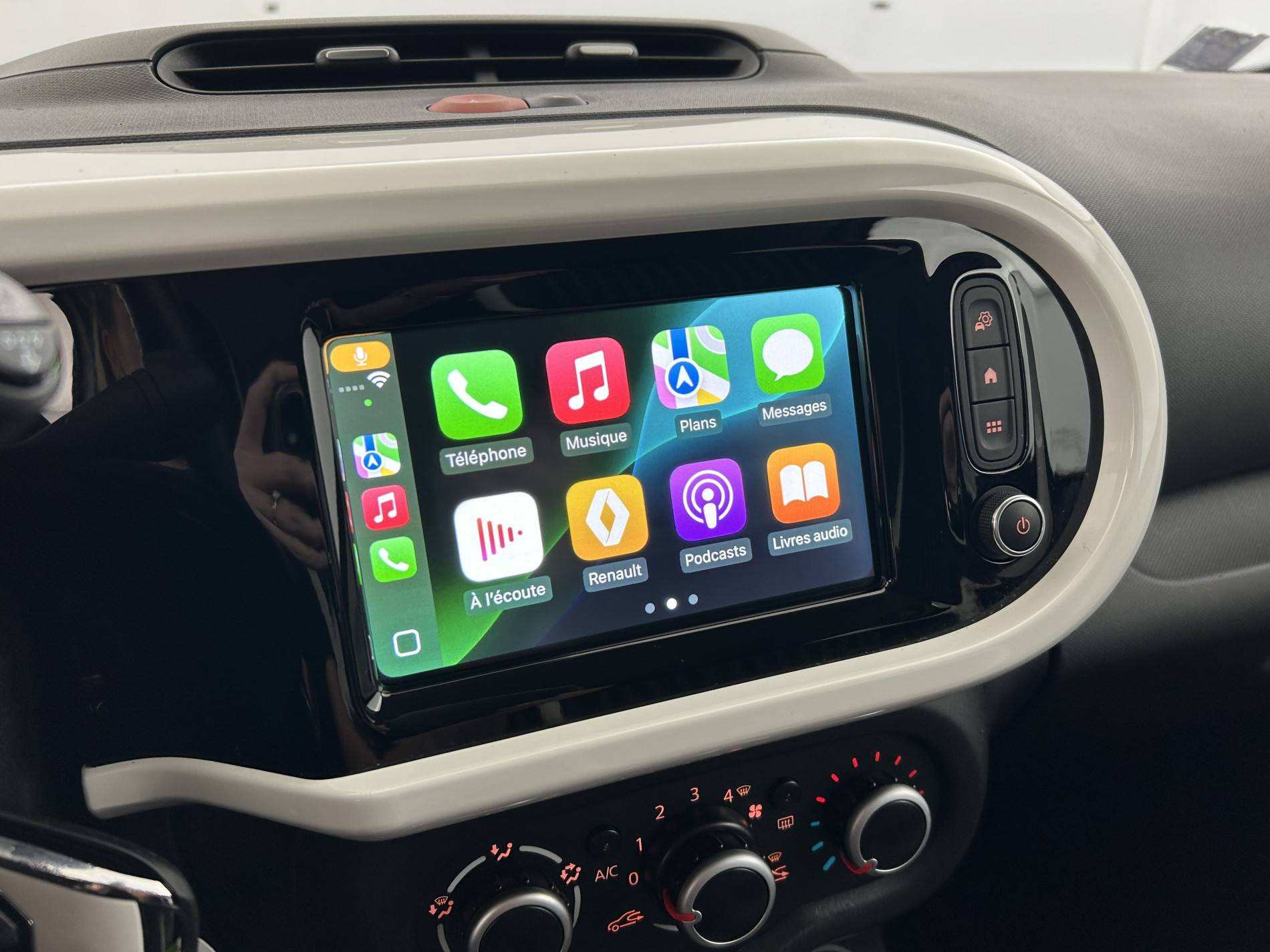 Vente en ligne Renault Twingo 3  SCe 65 au prix de 9 990 €