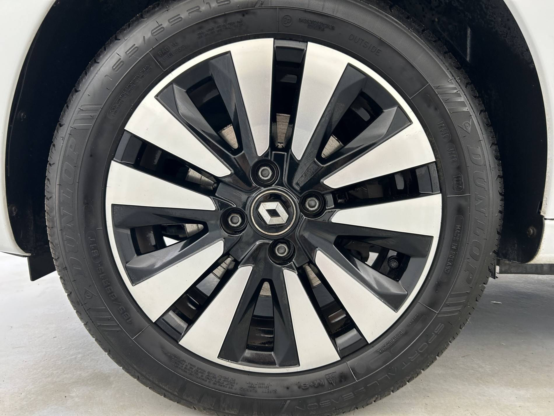 Vente en ligne Renault Twingo 3  SCe 65 au prix de 9 990 €