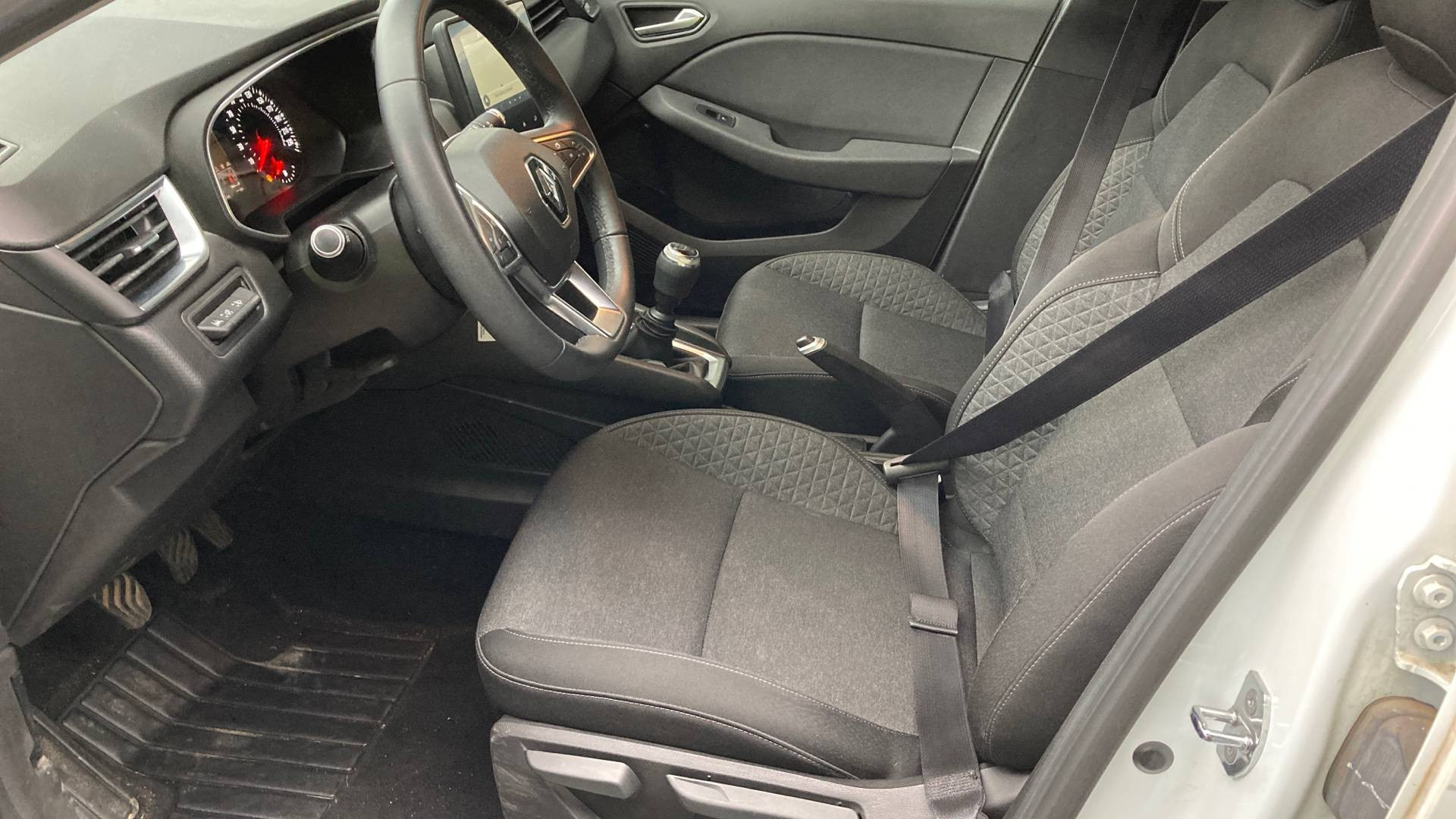 Vente en ligne Renault Clio 5 Clio Blue dCi 85 au prix de 12 690 €