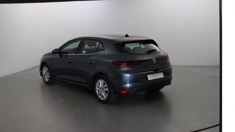 Vente en ligne Renault Megane 4 Mégane IV Berline Blue dCi 115 - 21B au prix de 16 990 €