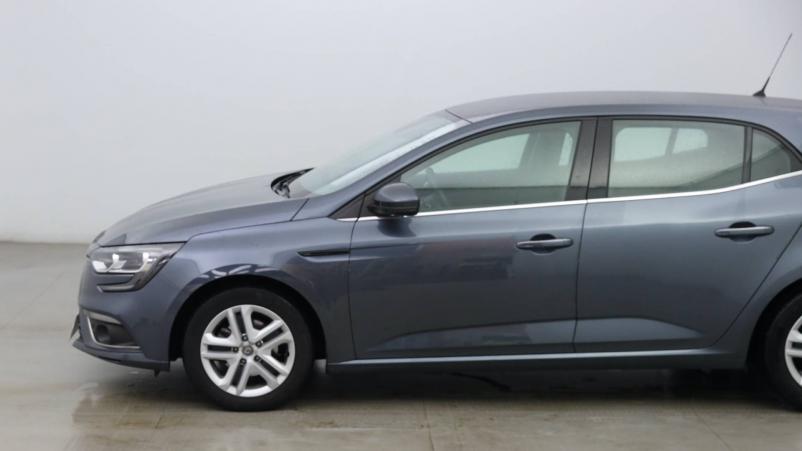 Vente en ligne Renault Megane 4 Mégane IV Berline Blue dCi 115 au prix de 16 990 €