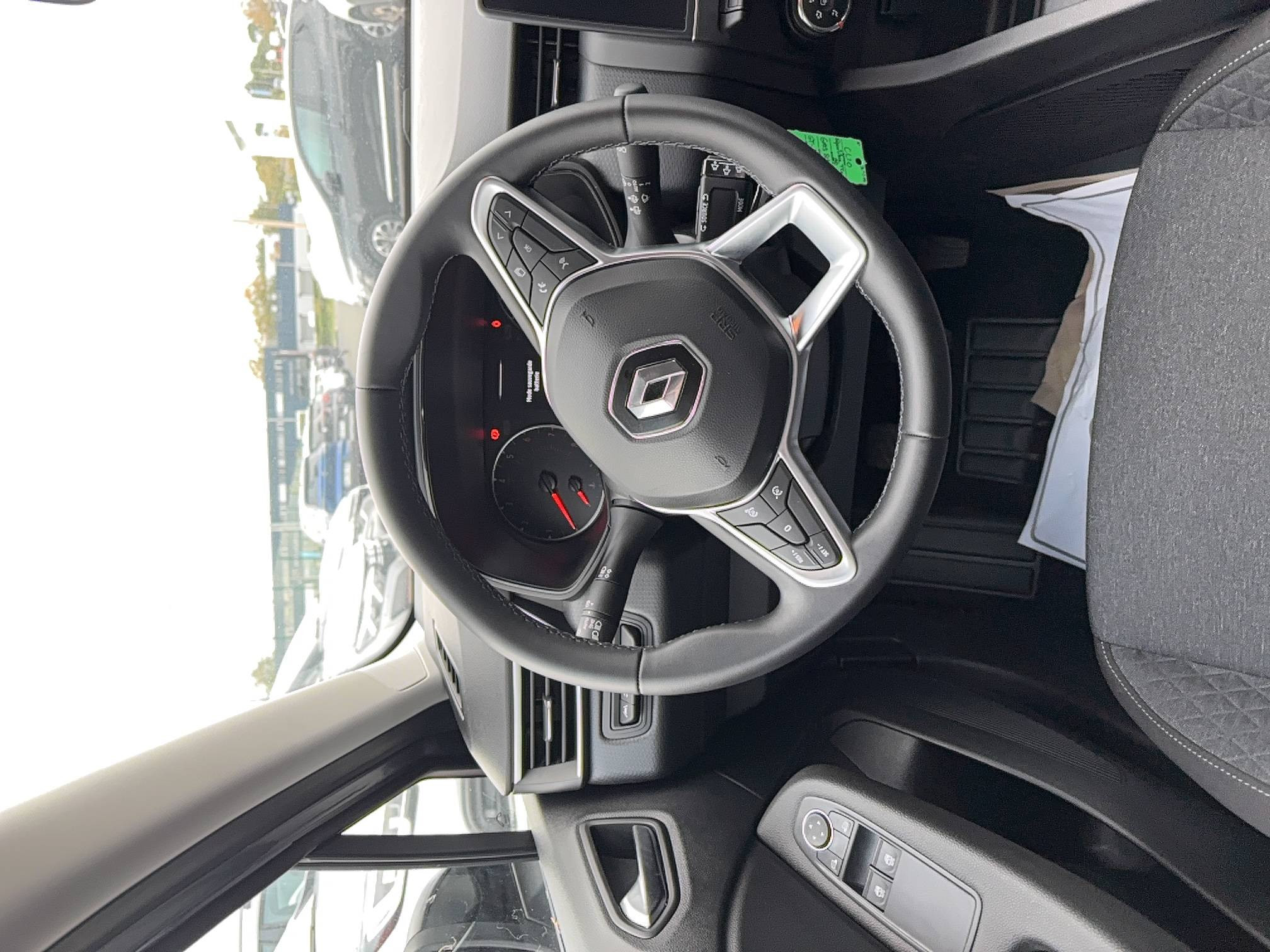 Vente en ligne Renault Clio 5 Clio TCe 90 au prix de 15 990 €