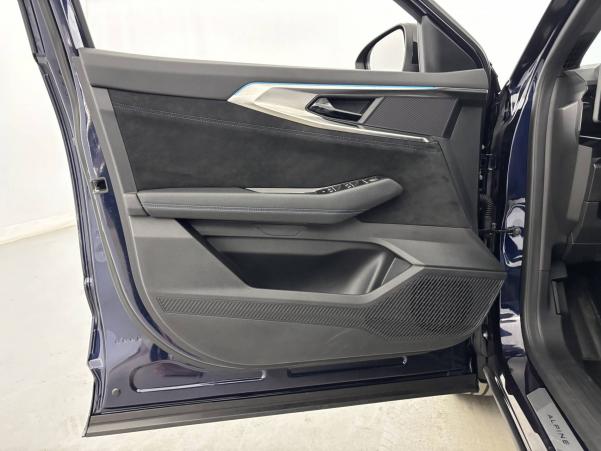 Vente en ligne Renault Espace Espace E-Tech hybrid 200 au prix de 39 900 €