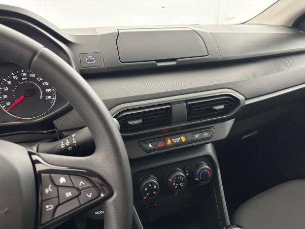 Vente en ligne Dacia Sandero  ECO-G 100 - 22 au prix de 12 490 €