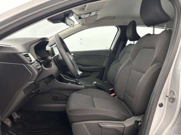 Vente en ligne Renault Clio 5 Clio TCe 90 au prix de 15 990 €