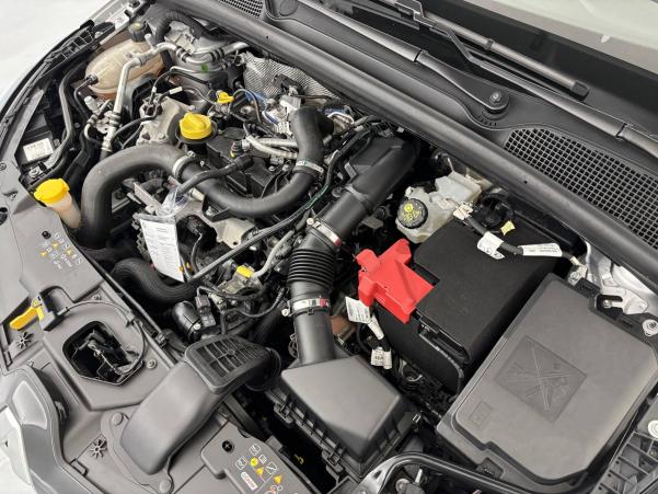 Vente en ligne Renault Clio 5 Clio TCe 90 au prix de 15 990 €