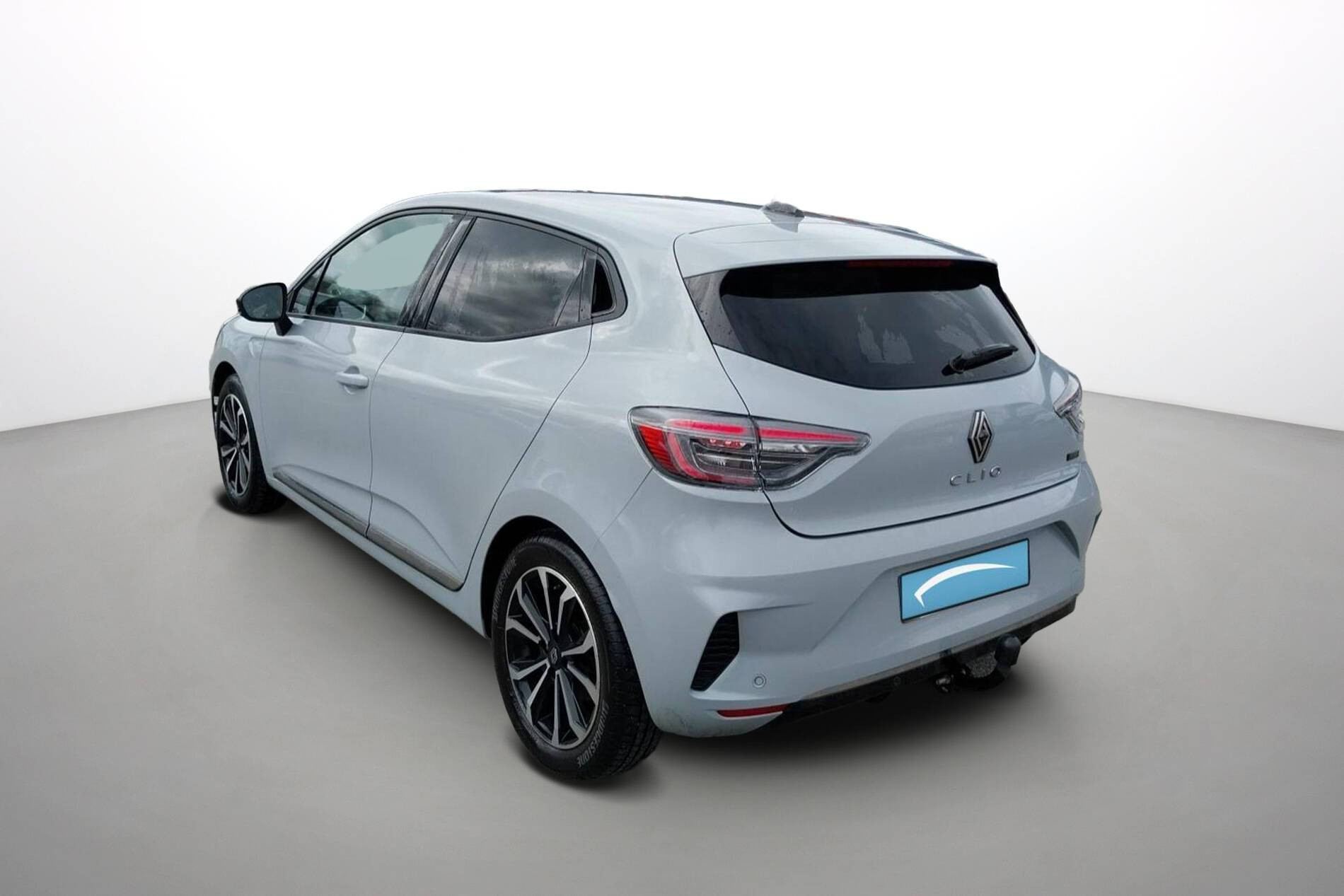 Vente en ligne Renault Clio 5 Clio E-Tech full hybrid 145 au prix de 18 990 €