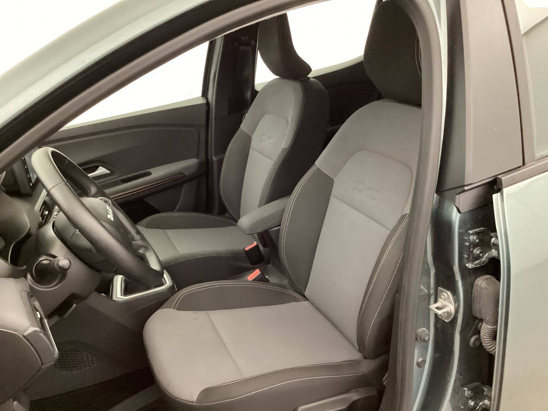 Vente en ligne Dacia Sandero  ECO-G 100 GSR2 au prix de 17 990 €