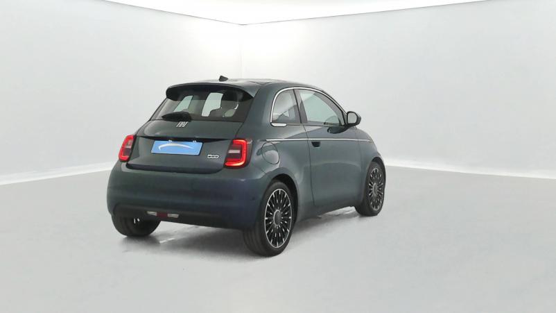 Vente en ligne Fiat 500 électrique 500 e 118 ch au prix de 15 900 €