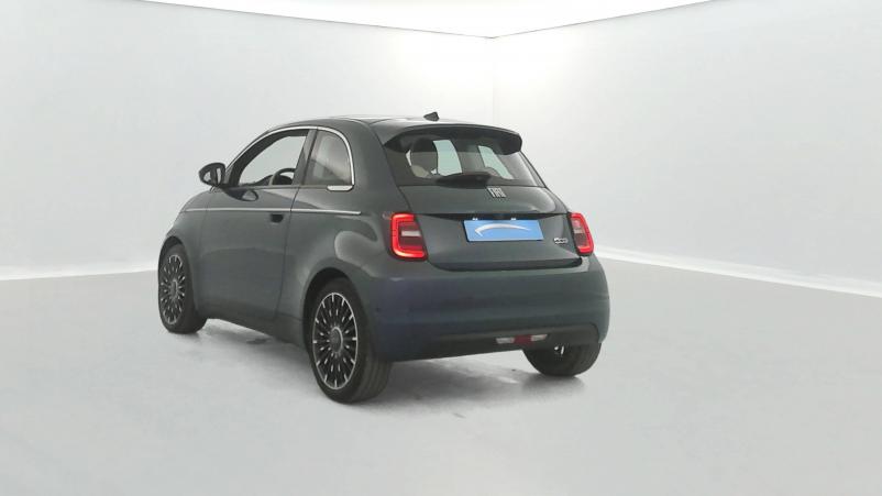 Vente en ligne Fiat 500 électrique 500 e 118 ch au prix de 15 900 €