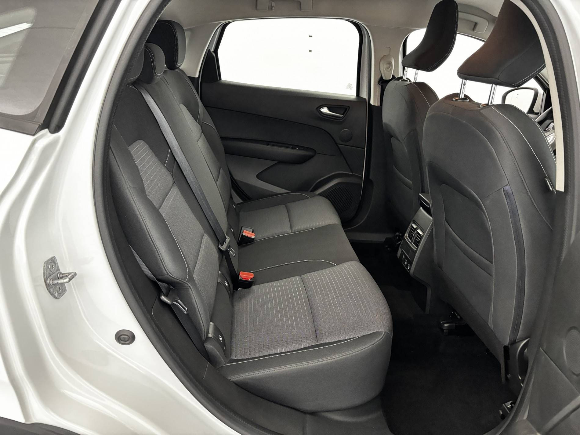 Vente en ligne Renault Arkana  E-Tech 145 au prix de 19 990 €